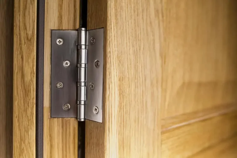 How to Fix a Squeaky Door